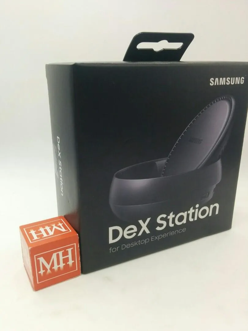ASK PRICE PREOWNED Black dex station gift item sg set MHOCT