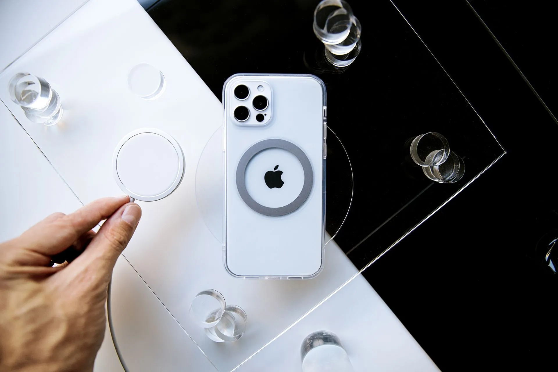 MagClear iPhone 12/ 12 Pro