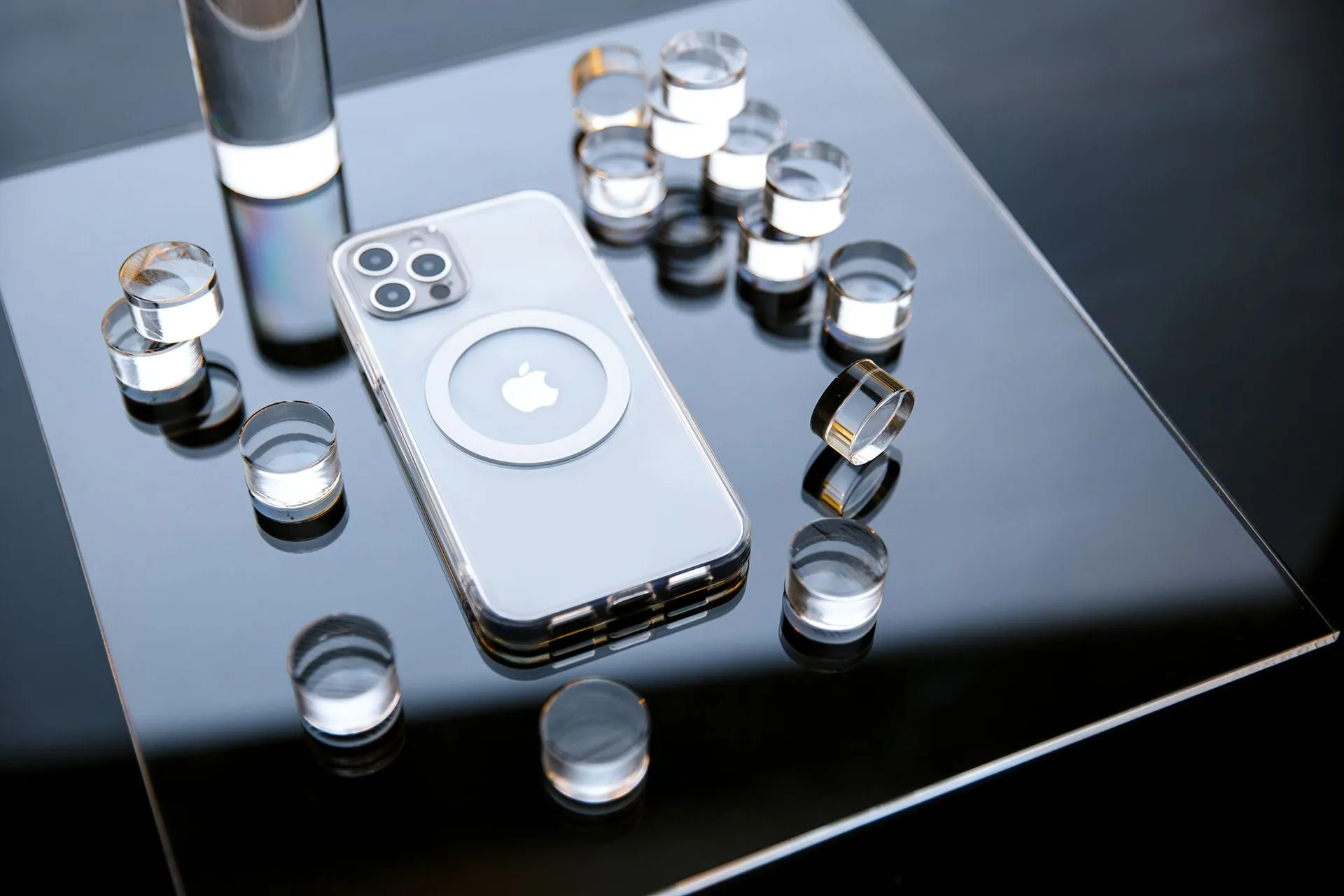 MagClear iPhone 12/ 12 Pro